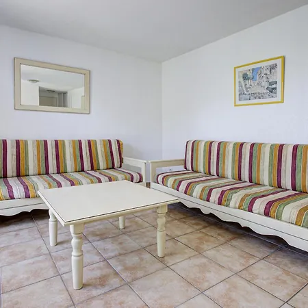 P Minervois L N02 3p6 Villa